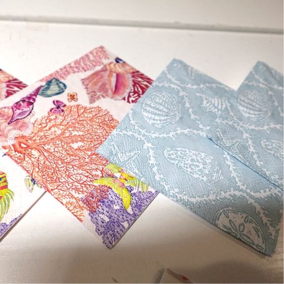 NEW 12 PC NAPKIN CRAFT DECOPOUGE CLAY Crafting or beverage napkins - Picture 6 of 6